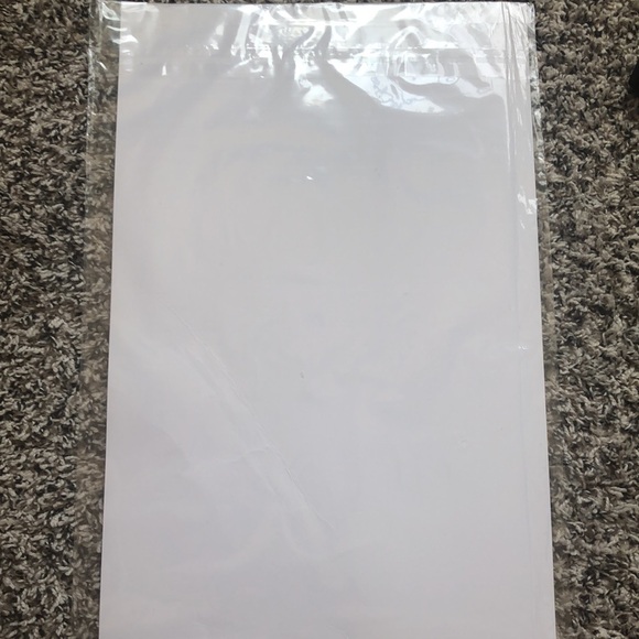 Nicki Minaj Pink Friday 2 WORLD TOUR Merch bundle! - Picture 8 of 8